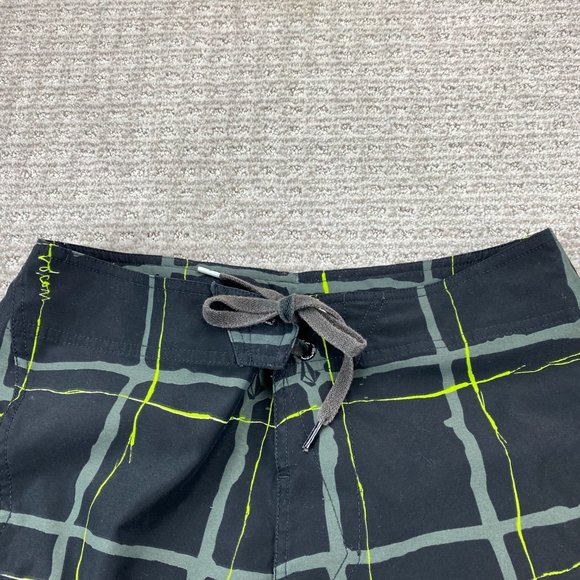 VOLCOM Swim Trunks Men 30 Black Neon Green Plaid MAGU Board Shorts Swimming Suit - Picture 4 of 12